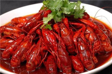  開夜啤酒攤攤做麻辣小龍蝦放什么調料