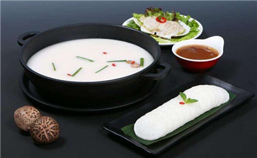 麻辣燙湯底的怎么做 麻辣燙湯底的怎么做