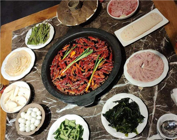 冬季火鍋怎么做才好吃 冬季火鍋怎么做才好吃